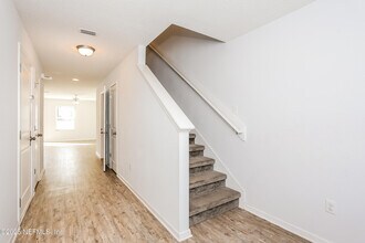 580 Eiseman Wy in Jacksonville, FL - Building Photo - Building Photo