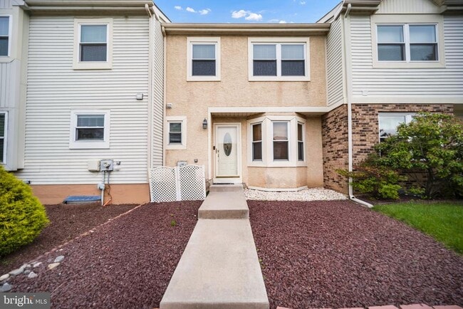 property at 308 Wayne Ct