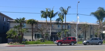 6919 Sepulveda Apartment