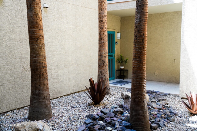 14950 W Mountain View Blvd in Surprise, AZ - Building Photo - Building Photo