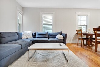 80 Kinnaird St in Cambridge, MA - Building Photo - Building Photo
