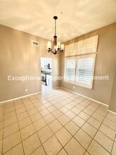 15755 Smoketree Ln in Fontana, CA - Building Photo - Building Photo