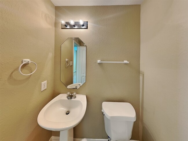 property at 18107 Quiet Ridge Ln