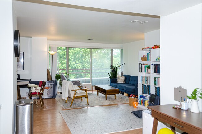 property at 173 Oak St