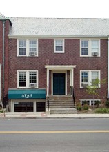 The Barkalow Apartments in Arlington, VA - Building Photo - Building Photo