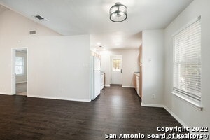 2244 Eastman Ave in New Braunfels, TX - Building Photo - Building Photo