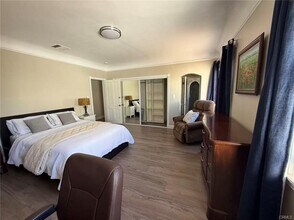 113 N Doheny Dr in Beverly Hills, CA - Building Photo - Building Photo