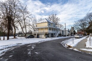 401-409 Rancocas Ave in Delanco, NJ - Building Photo