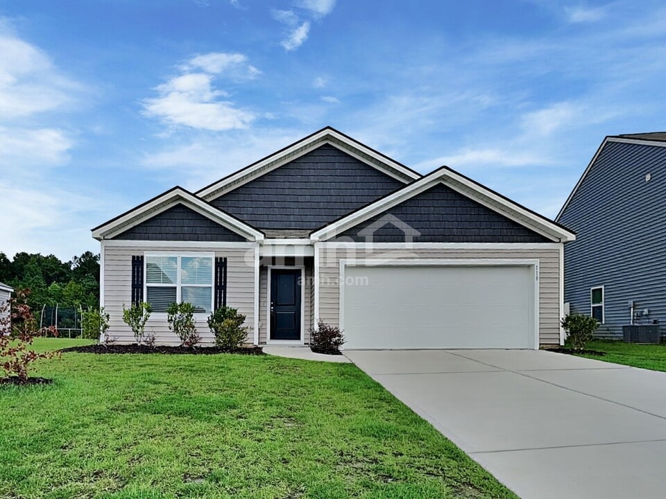 118 Tobago Cir in Guyton, GA - Foto de edificio