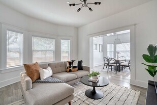 317 NE Beech St, Unit SI ID1309851P in Portland, OR - Building Photo