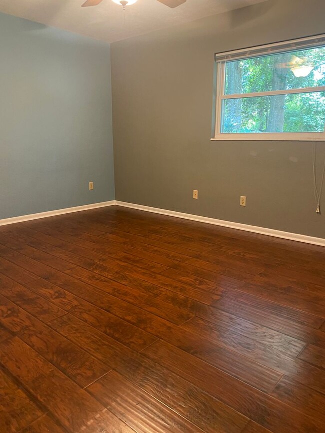 property at 4627 NW 32nd Ave