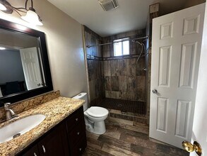 2235 Cloyne St in Oxnard, CA - Building Photo - Building Photo