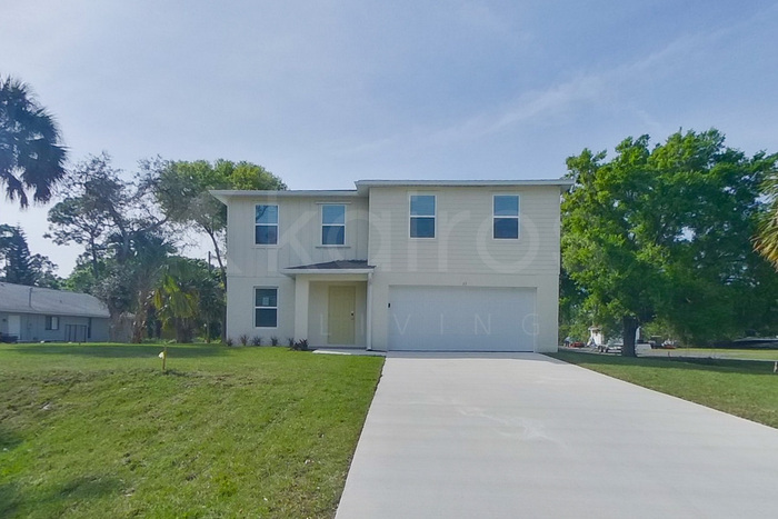 11 Jefferson Ave in Lehigh Acres, FL - Foto de edificio
