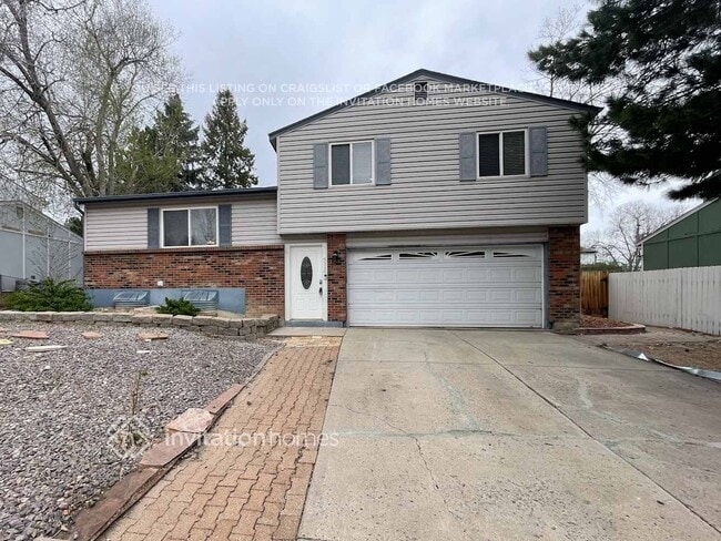 property at 9335 W David Ave