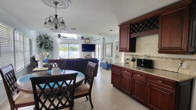 12732 Meadowbreeze Dr in Wellington, FL - Building Photo - Building Photo