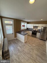 214 Center St in Frederick, MD - Building Photo - Building Photo