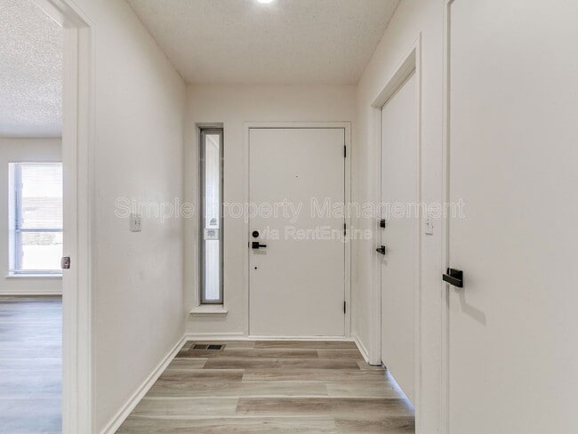 6628 Laurel Dr in Oklahoma City, OK - Building Photo - Building Photo