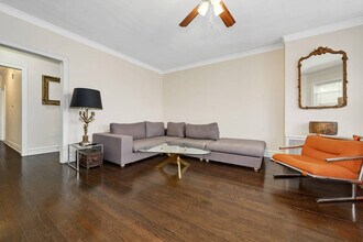 3615 N Sawyer Ave in Chicago, IL - Building Photo - Building Photo