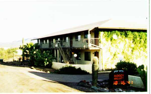 Hidden Valley Apartments in Cave Creek, AZ - Building Photo