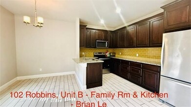 102 Robbins St in Cleburne, TX - Building Photo - Building Photo