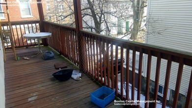 528 Cambridge St, Unit 2 in Boston, MA - Building Photo - Building Photo