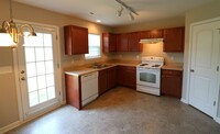 3092 Bushfield Dr in Winston-Salem, NC - Building Photo - Building Photo