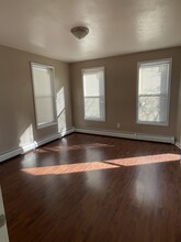 53 Ann St, Unit 2 in New Haven, CT - Building Photo - Building Photo