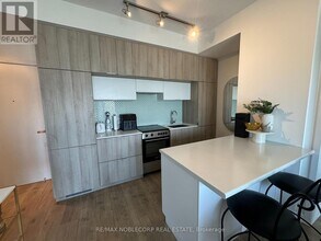 159-2159 Dundas St E in Toronto, ON - Building Photo - Building Photo