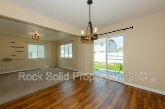 3766 Saddle Ridge Trail in Cheyenne, WY - Foto de edificio - Building Photo