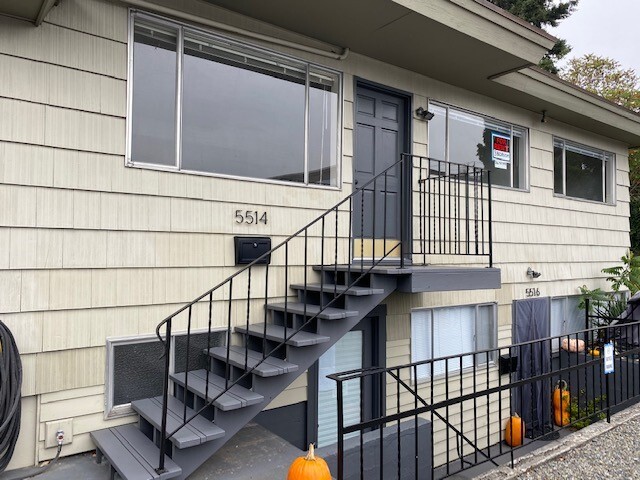 5516 26th Ave NE, Unit 5516 in Seattle, WA - Foto de edificio - Building Photo