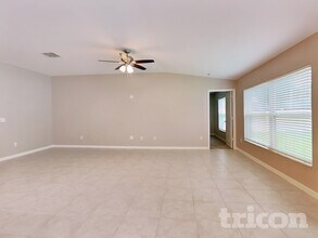 4128 Salt Springs Ln in Lakeland, FL - Building Photo - Building Photo