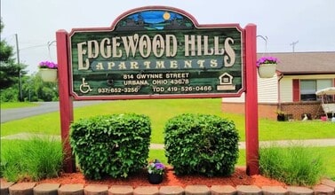 814 Gwynne St in Urbana, OH - Building Photo - Building Photo