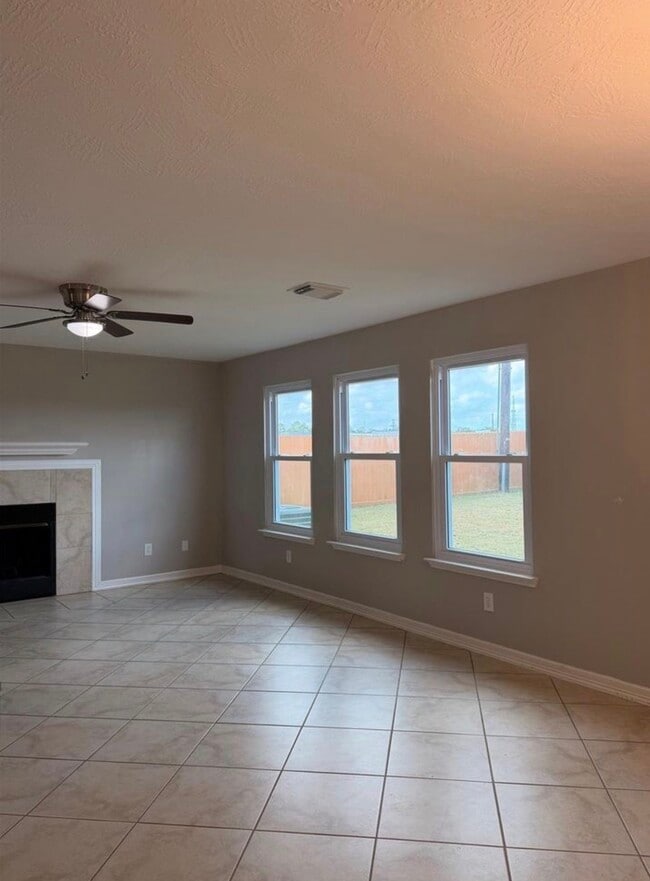 property at 4707 E Parma Dr