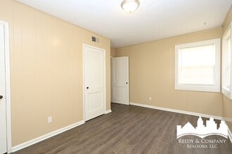 992 Maria St in Memphis, TN - Building Photo - Building Photo