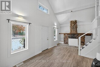 71 Teal Ave in Hamilton, ON - Building Photo - Building Photo