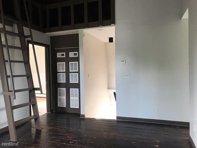 227 Windsor Ave, Unit 3