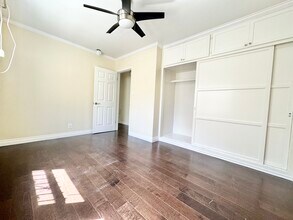 6028 Cadillac Ave in Los Angeles, CA - Building Photo - Building Photo