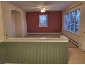 821 Walnut St in New Holland, PA - Building Photo - Building Photo