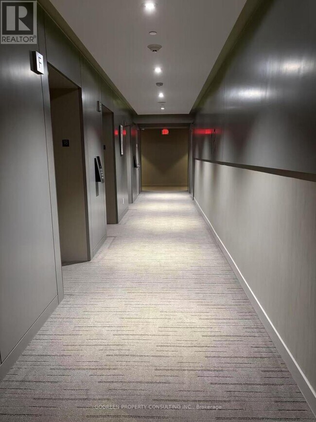 1-1801 Bloor St E in Toronto, ON - Building Photo - Building Photo
