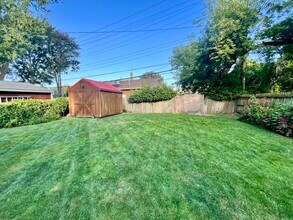 297 Riverside Dr in Clinton Township, MI - Building Photo - Building Photo