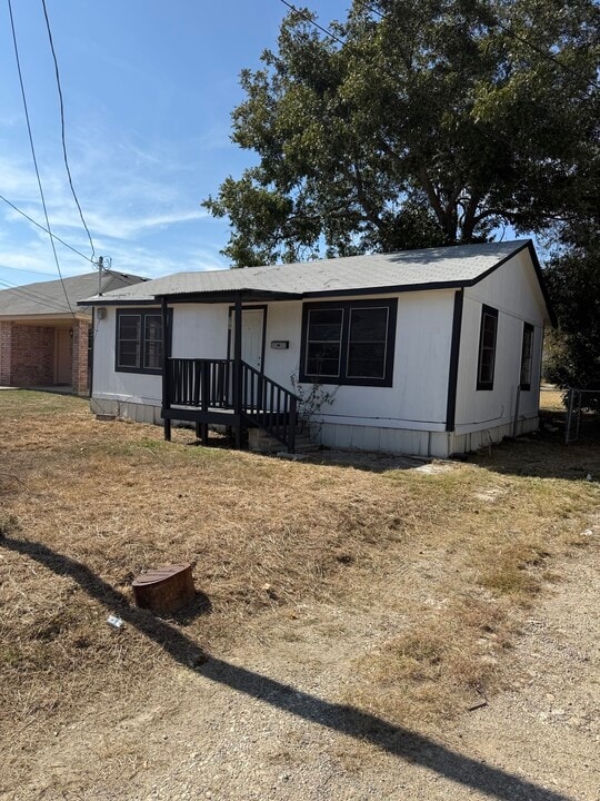 517 S 54th St in Killeen, TX - Building Photo