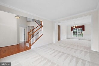 13655 America Dr in Linton Hall, VA - Building Photo - Building Photo