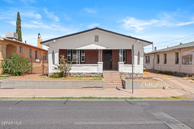 property at 1116 N Copia St