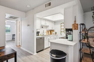 8900 Park Ln, Unit ID1258292P in Dallas, TX - Building Photo - Building Photo