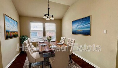 1616 Bowerton Dr in Austin, TX - Building Photo - Building Photo