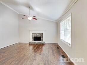 206 Blake Dr in Douglasville, GA - Building Photo - Building Photo