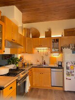 2075 Thomas Ave, Unit 2075 Thomas Avenue in San Diego, CA - Building Photo