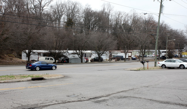 1601 Antioch Pike in Antioch, TN - Building Photo - Building Photo