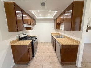 2340 Benidorm Cir in Corona, CA - Building Photo - Building Photo