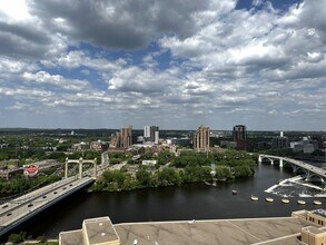 15 S 1st St, Unit A1504 in Minneapolis, MN - Building Photo - Building Photo